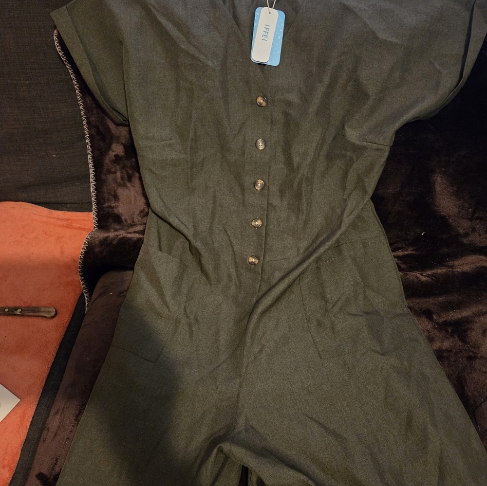 Stylish Olive Green Jumpsuit